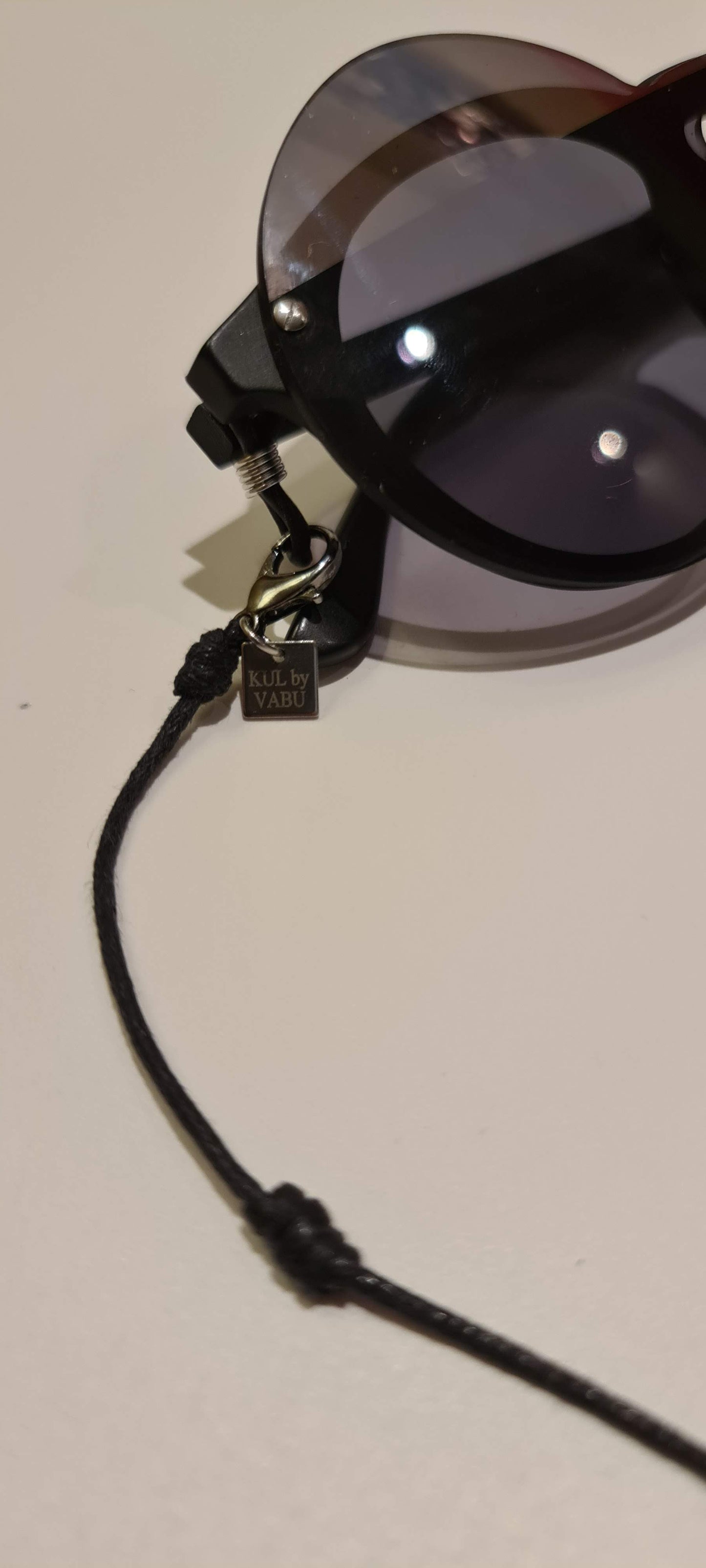 Black 2-in-1 Eyewear & Earbuds cord