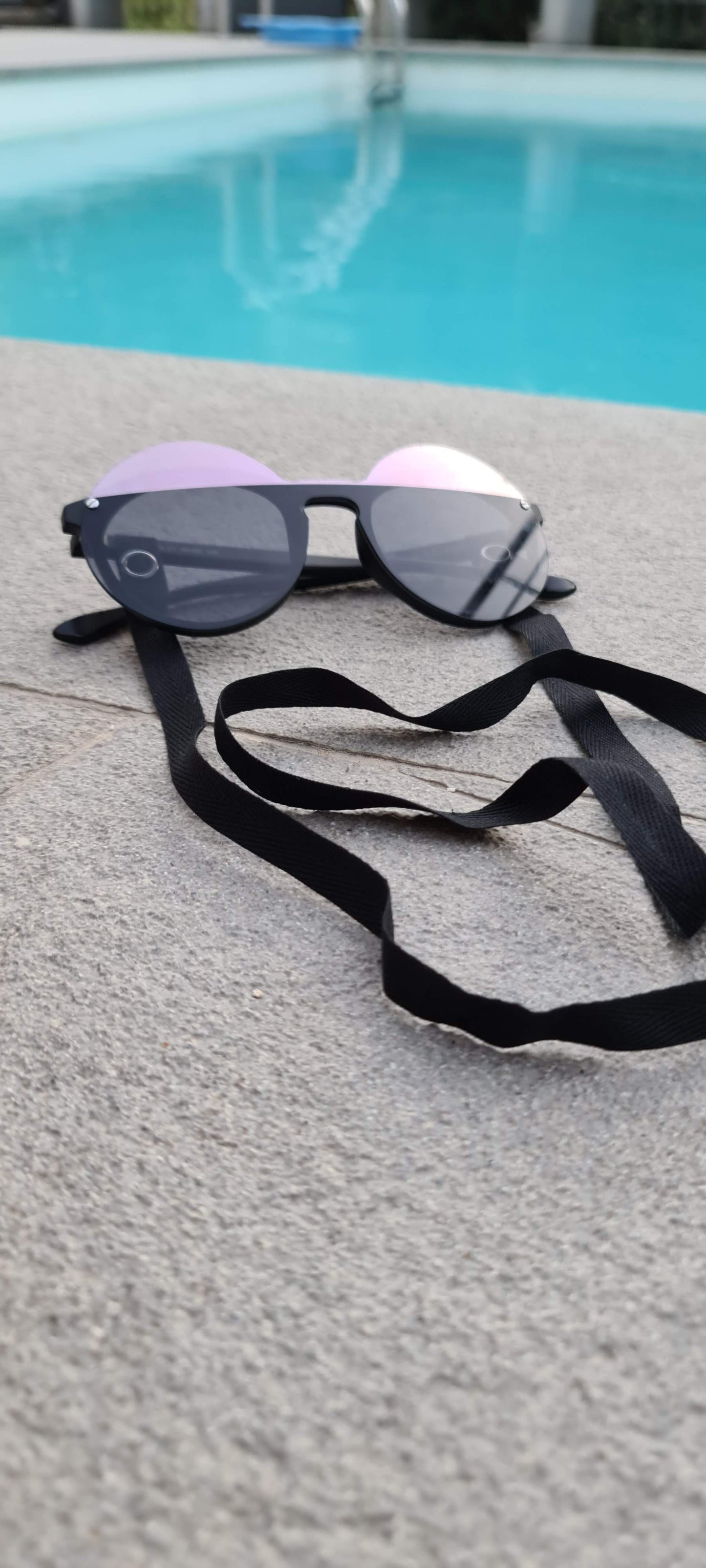 A sunglasses strap